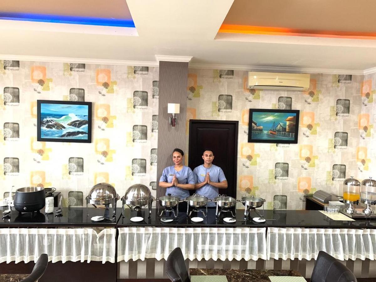 Pacific Hotel 암본 외부 사진